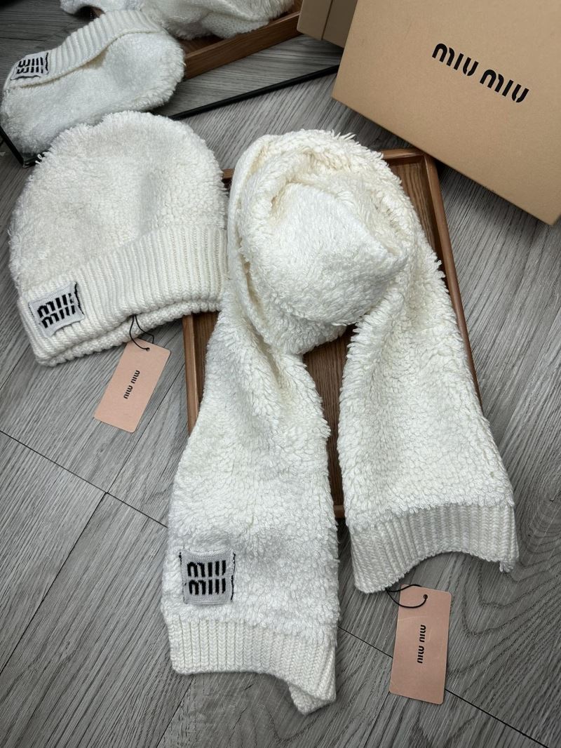 Miu Miu Caps Scarfs